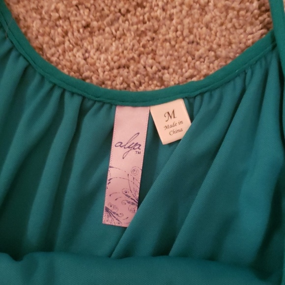 Dress top - Picture 6 of 7